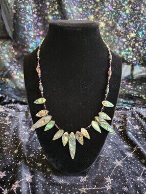Abalone tear drop necklace (19 in)